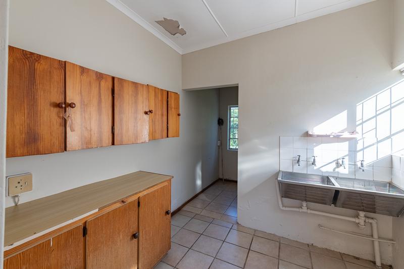 5 Bedroom Property for Sale in Riviersonderend Western Cape